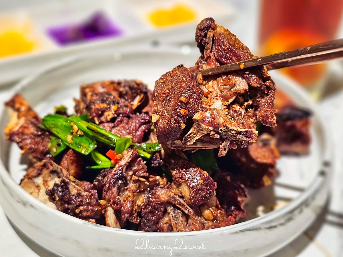 鴨覓烤鴨餐廳大直美麗華店|一鴨多吃、精緻港點與熱炒,家庭聚餐新選擇 (附菜單價格) @兔兒毛毛姊妹花 鴨覓烤鴨餐廳大直美麗華店|一鴨多吃、精緻港點與熱炒,家庭聚餐新選擇 (附菜單價格) @兔兒毛毛姊妹花