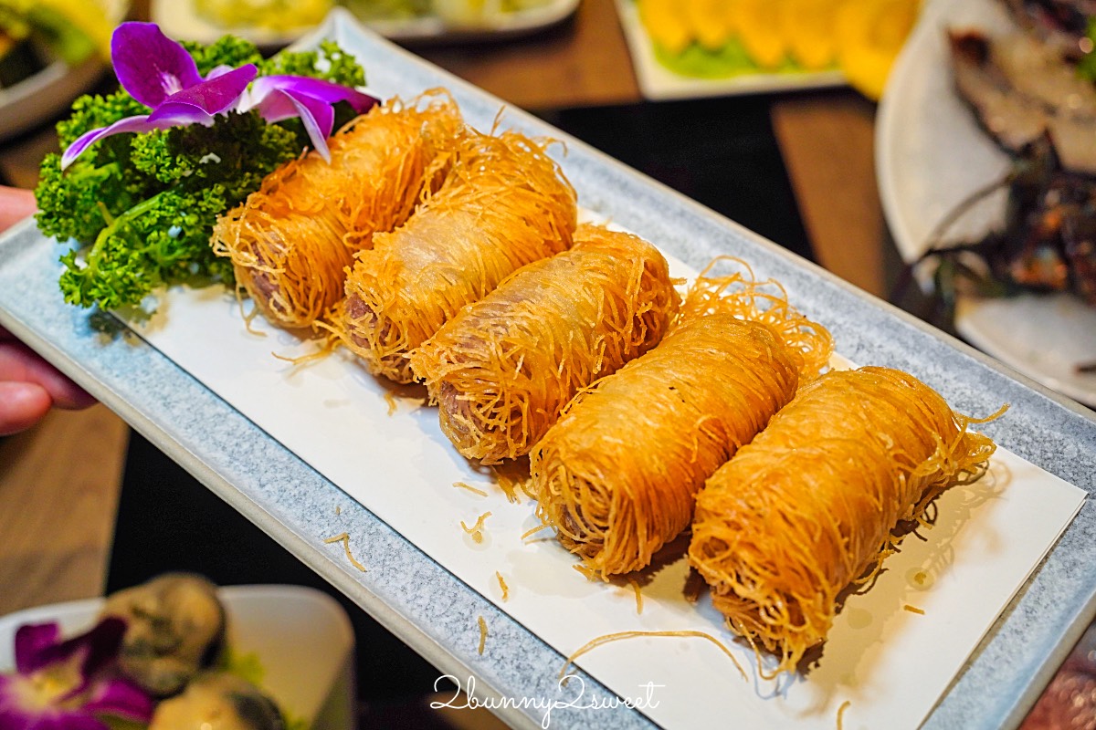 【君曜雞湯】信義區最強雞湯火鍋,人蔘花膠全雞金湯涮A5和牛、龍蝦海鮮太過癮 @兔兒毛毛姊妹花 【君曜雞湯】信義區最強雞湯火鍋,人蔘花膠全雞金湯涮A5和牛、龍蝦海鮮太過癮 @兔兒毛毛姊妹花