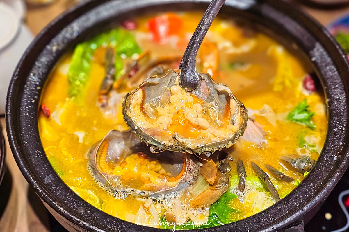 【君曜雞湯】信義區最強雞湯火鍋,人蔘花膠全雞金湯涮A5和牛、龍蝦海鮮太過癮 @兔兒毛毛姊妹花 【君曜雞湯】信義區最強雞湯火鍋,人蔘花膠全雞金湯涮A5和牛、龍蝦海鮮太過癮 @兔兒毛毛姊妹花