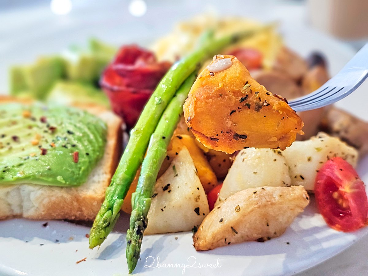 【餵我早餐 The Whale 公園店】大安森林公園清新海島風早午餐咖啡廳、份量十足的大早餐超滿足 @兔兒毛毛姊妹花