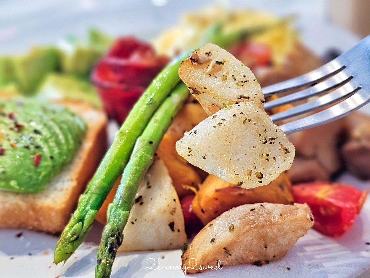 【餵我早餐 The Whale 公園店】大安森林公園清新海島風早午餐咖啡廳、份量十足的大早餐超滿足 @兔兒毛毛姊妹花