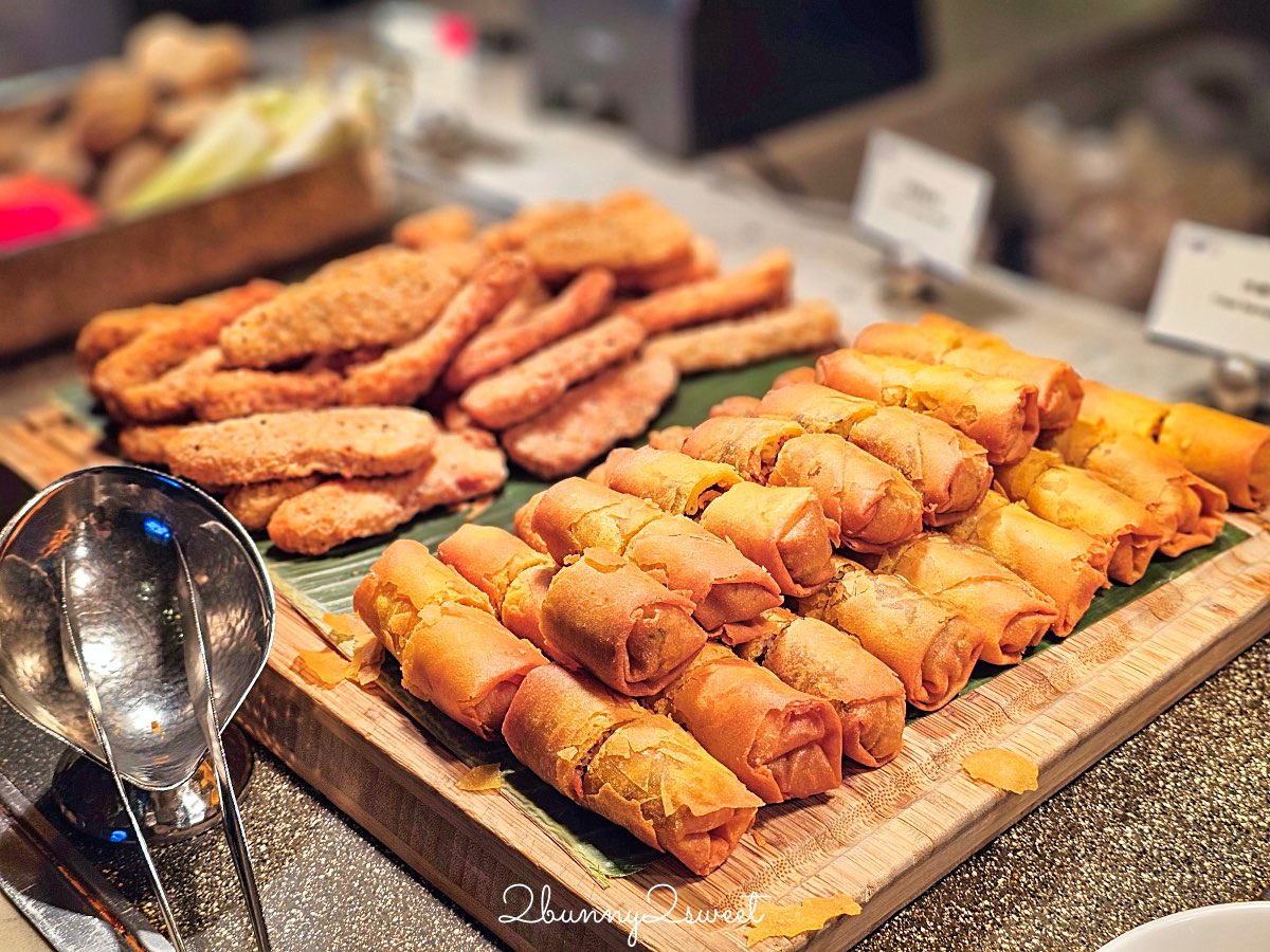 【Garden Kitchen】台北萬豪酒店自助餐開箱：高質感海鮮、現切牛排、精緻沙拉吧一次吃到飽 @兔兒毛毛姊妹花