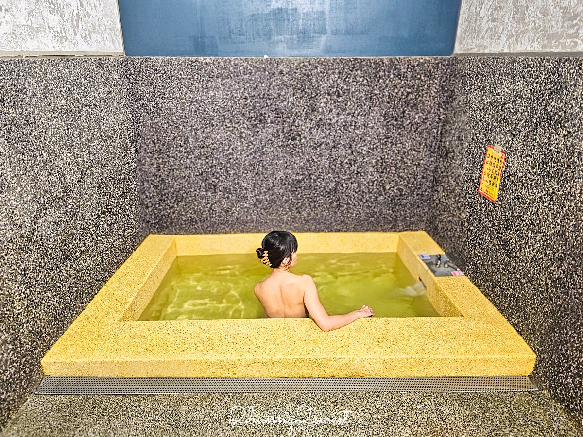 【礁溪平價湯屋推薦】源來如池專業泡湯：24 小時營業、雙人湯屋 300 元超高CP值 @兔兒毛毛姊妹花