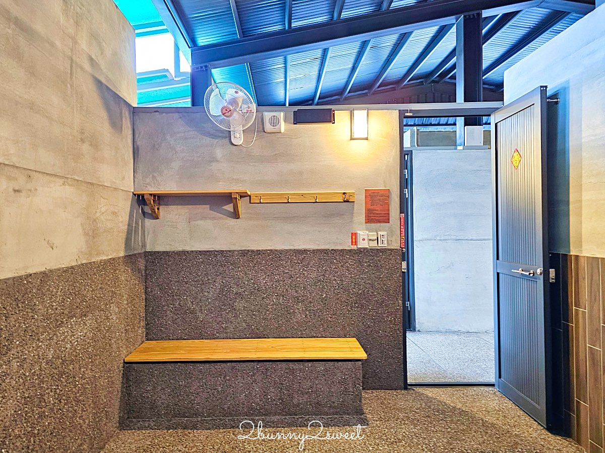 【礁溪平價湯屋】綠水溫泉：全新開幕森林系溫泉、超大浴池質感首選 @兔兒毛毛姊妹花