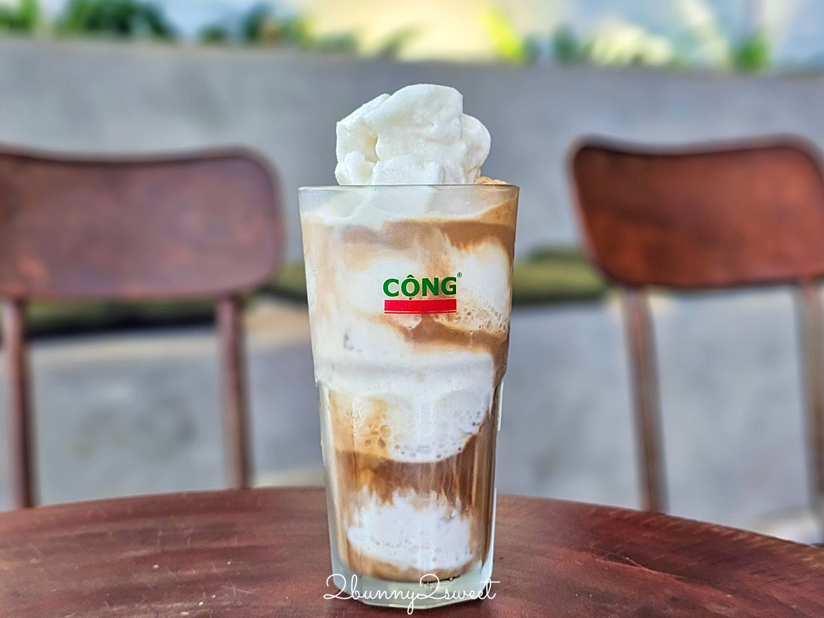 松山美食【共咖啡 Cộng C&agrave; Ph&ecirc; 台北光復南店】越南復古咖啡館與招牌椰子咖啡一次體驗 @兔兒毛毛姊妹花