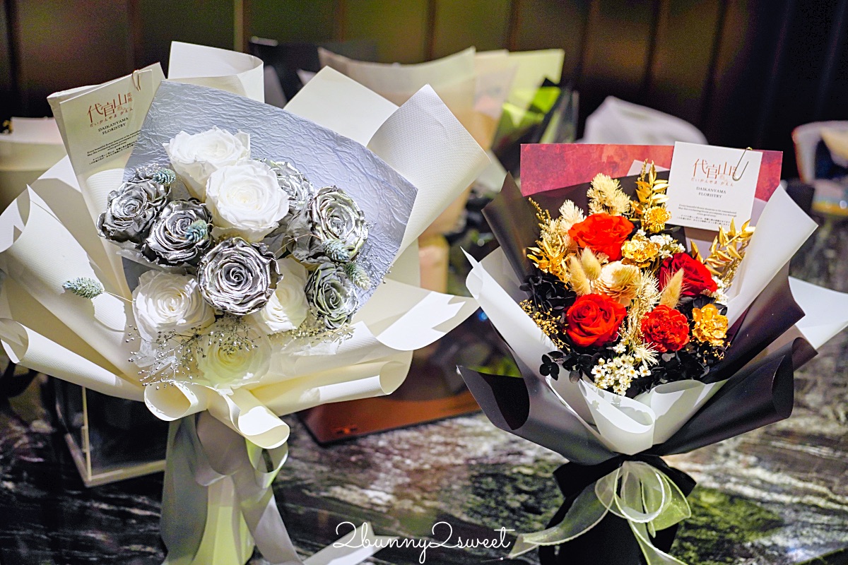 【二本松涮涮屋】台北頂級涮涮鍋開箱～日本活體帝王蟹松葉蟹、和牛、桌邊服務、代訂花束一次到位 @兔兒毛毛姊妹花