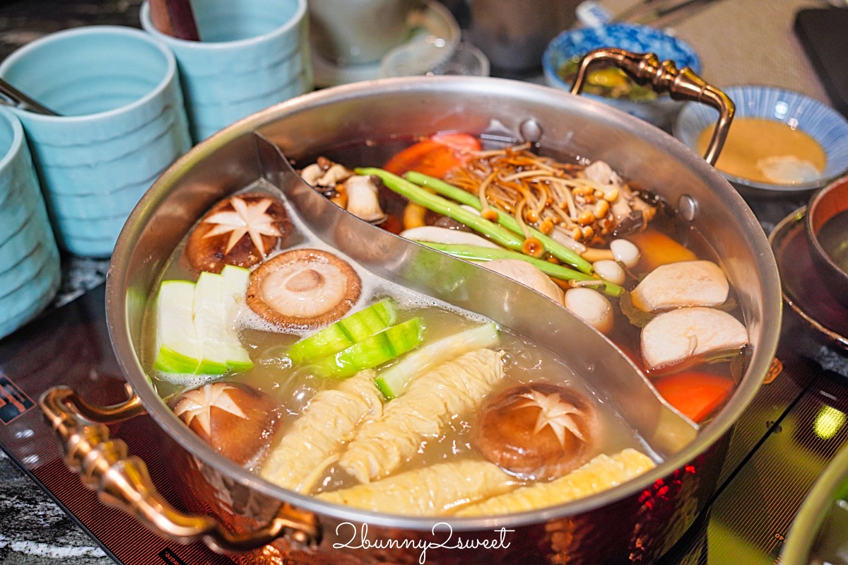 【二本松涮涮屋】台北頂級涮涮鍋開箱～日本活體帝王蟹松葉蟹、和牛、桌邊服務、代訂花束一次到位 @兔兒毛毛姊妹花