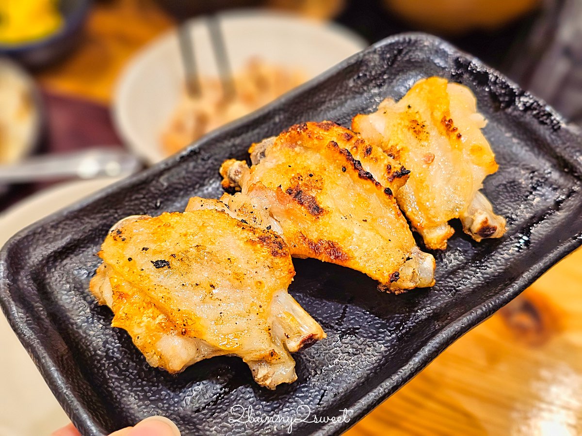 【沖繩鳥貴族安里店】那霸平價居酒屋推薦，串燒均一價、自由行晚餐宵夜好選擇 @兔兒毛毛姊妹花