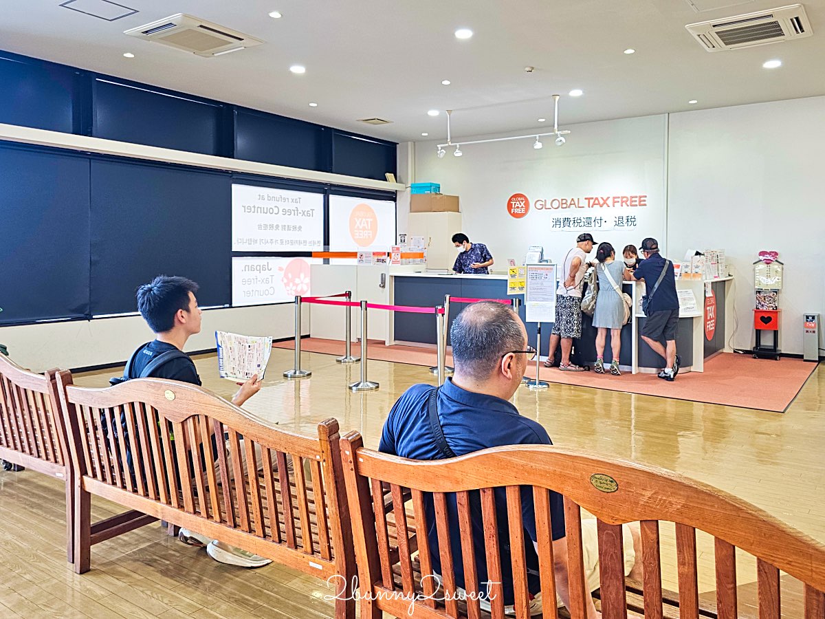 【沖繩ASHIBINAA Outlet逛街攻略】品牌整理、必逛重點、美食與退稅方式，一篇看懂沖繩最好逛的平價 Outlet @兔兒毛毛姊妹花