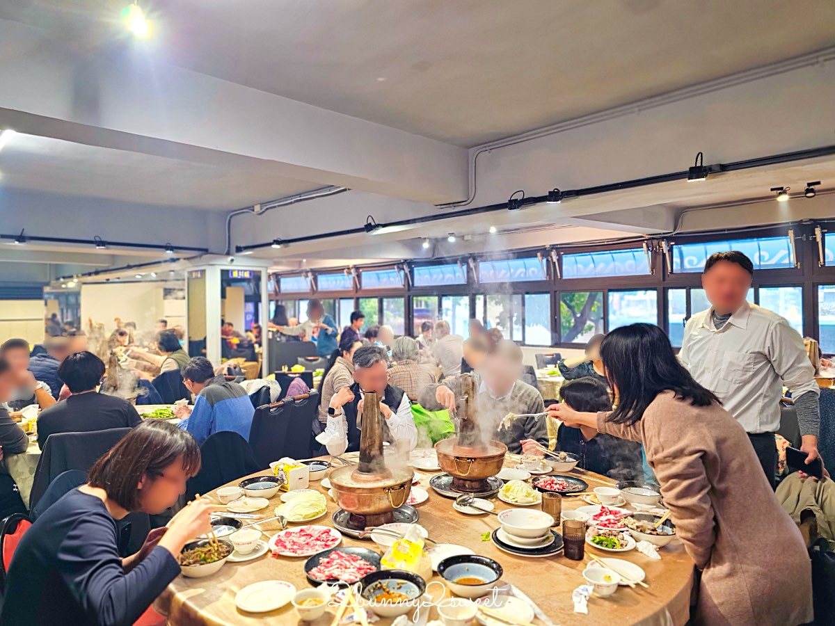 【唐宮蒙古烤肉酸菜白肉餐廳】台北老字號吃到飽，蒙古烤肉＋酸菜白肉鍋一次滿足 @兔兒毛毛姊妹花