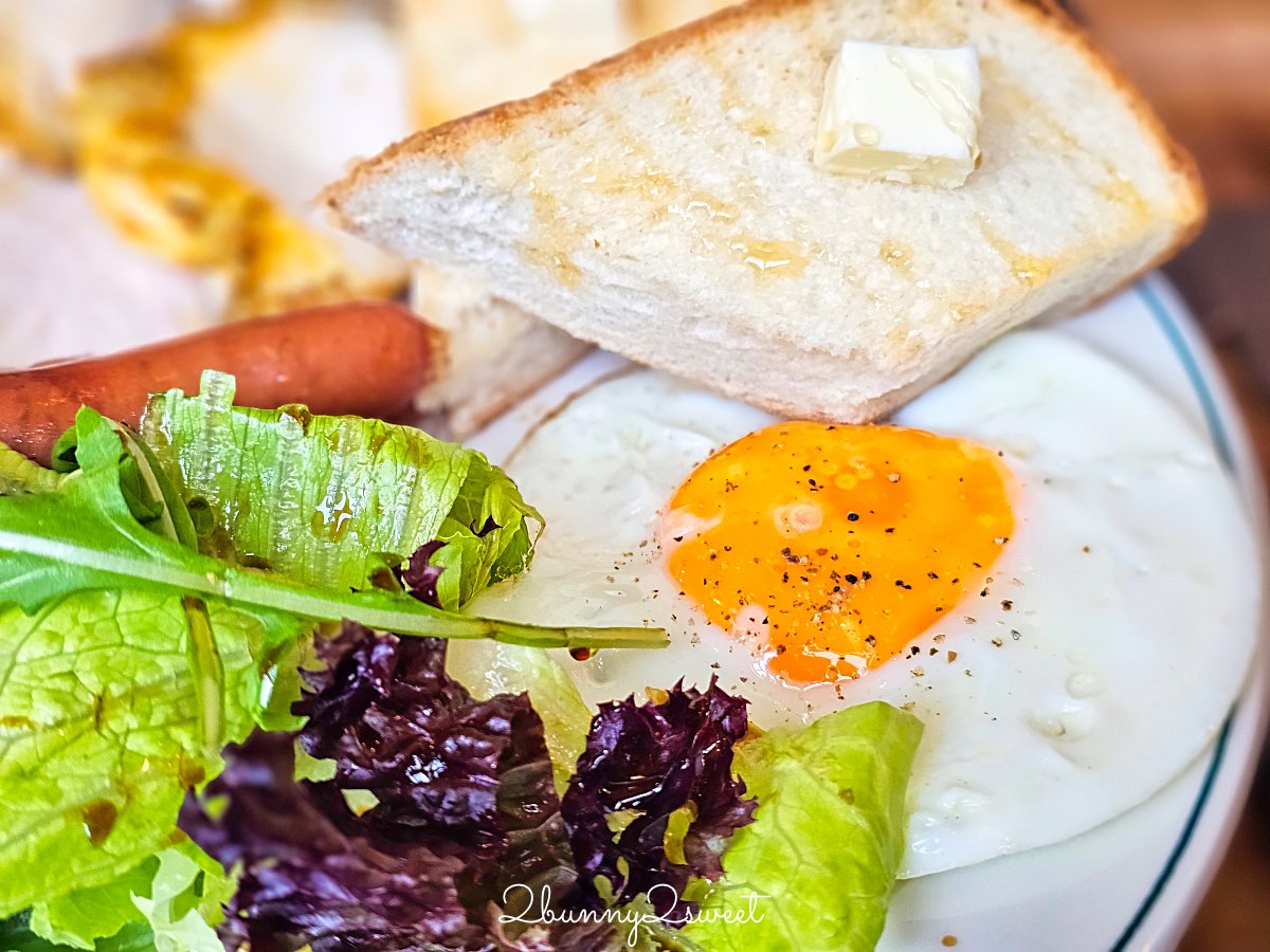 【默光咖啡松山店】台北小巨蛋美食推薦～早午餐、手沖咖啡、正餐一次滿足的質感咖啡廳 @兔兒毛毛姊妹花