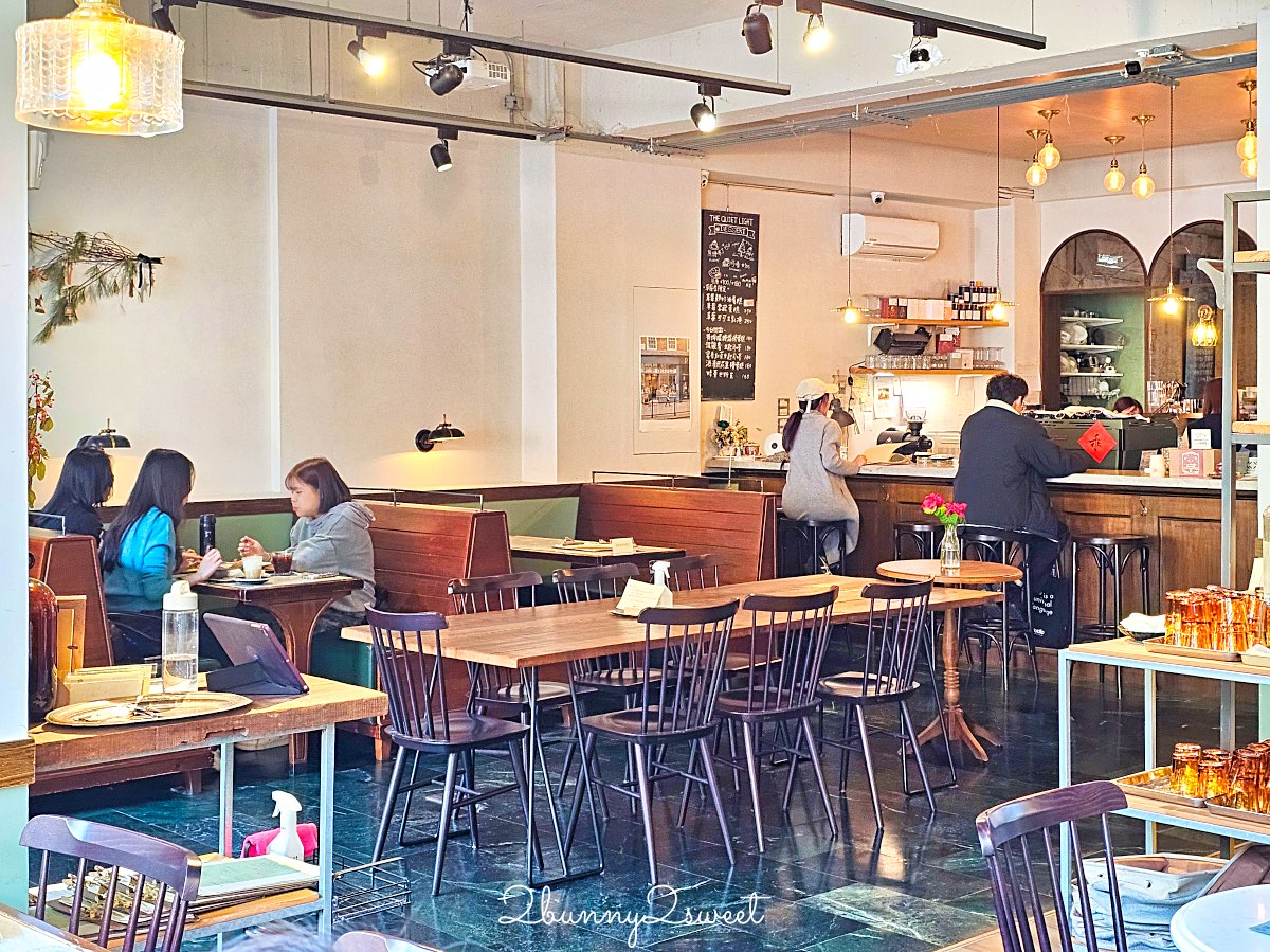 【默光咖啡松山店】台北小巨蛋美食推薦～早午餐、手沖咖啡、正餐一次滿足的質感咖啡廳 @兔兒毛毛姊妹花