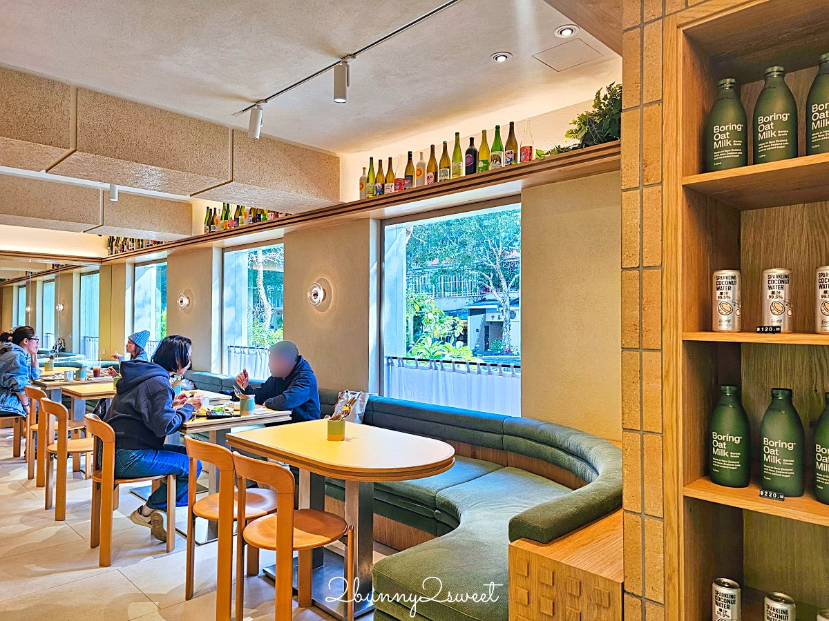 【芮秋 Rachel】民生社區新開幕咖啡廳推薦：富錦街庭院質感空間，豐盛早午餐、排餐 @兔兒毛毛姊妹花