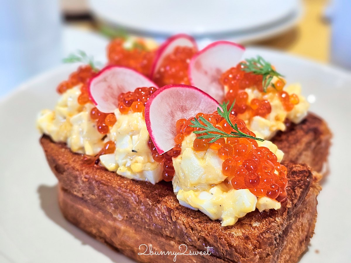 【芮秋 Rachel】民生社區新開幕咖啡廳推薦：富錦街庭院質感空間，豐盛早午餐、排餐 @兔兒毛毛姊妹花