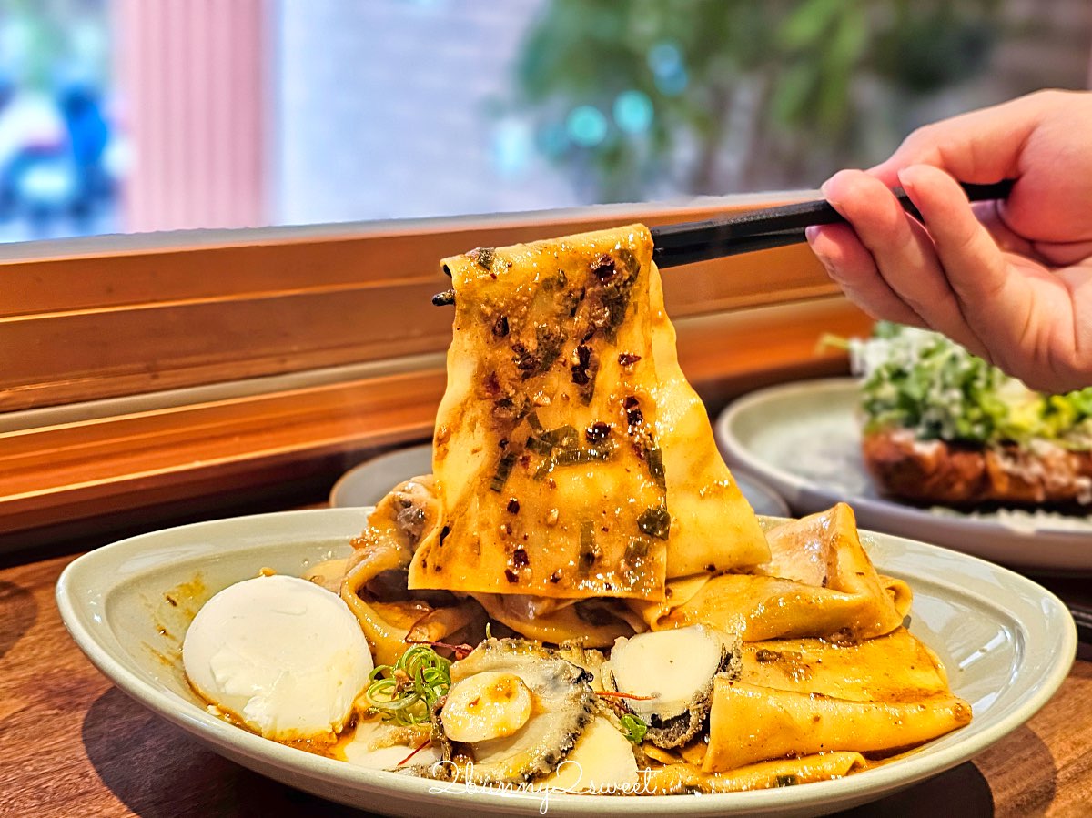 【Pastaio Noodle Cafe】創意義大利麵＋極厚布蕾吐司，結合咖啡館與餐酒館風格的小巨蛋人氣餐廳 @兔兒毛毛姊妹花