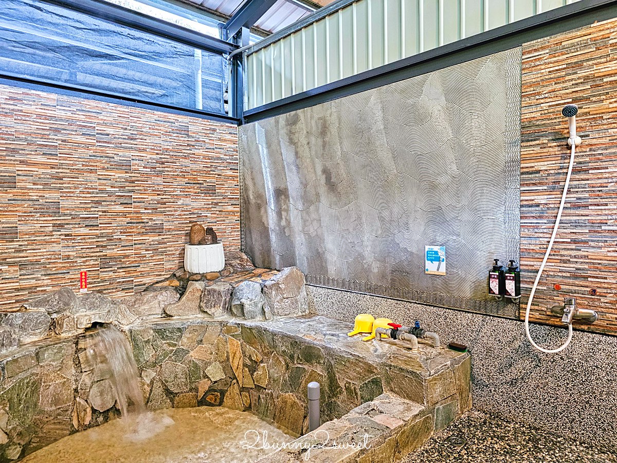 【春水笈溫泉湯屋】礁溪平價湯屋推薦～24 小時營業、有停車場、湯池寬敞的礁溪泡湯選擇 @兔兒毛毛姊妹花