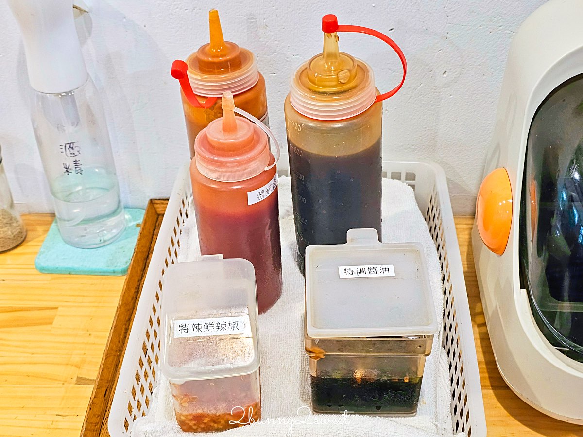 【白雲山鹿】礁溪早餐推薦~粉漿蛋餅、蘿蔔糕、花生湯,礁溪必吃台式早餐 @兔兒毛毛姊妹花 【白雲山鹿】礁溪早餐推薦~粉漿蛋餅、蘿蔔糕、花生湯,礁溪必吃台式早餐 @兔兒毛毛姊妹花