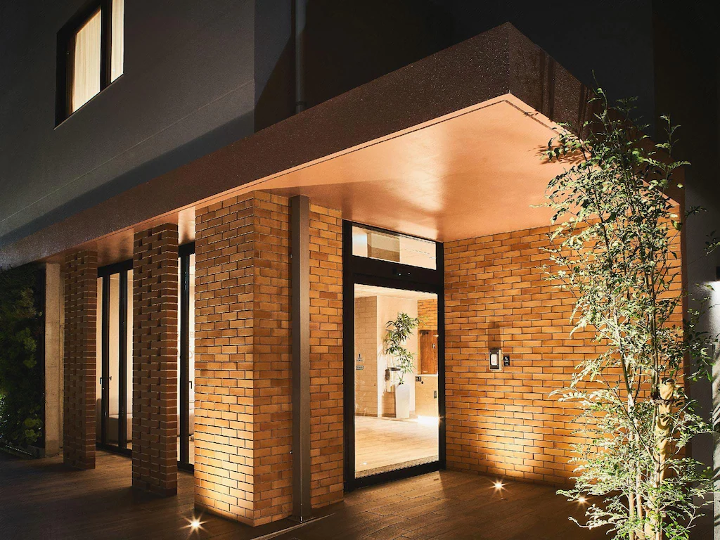 【Lacer沖繩那霸美榮橋】可住6人家庭房實拍開箱｜那霸親子飯店推薦、美榮橋站住宿、無人自助入住完整教學 @兔兒毛毛姊妹花