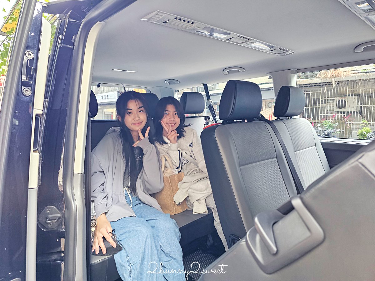 【漢聲租車機場接送推薦】合法登記、第三方支付、無菸小巴、離峰優惠，4大＋4咖大行李實搭分享 @兔兒毛毛姊妹花