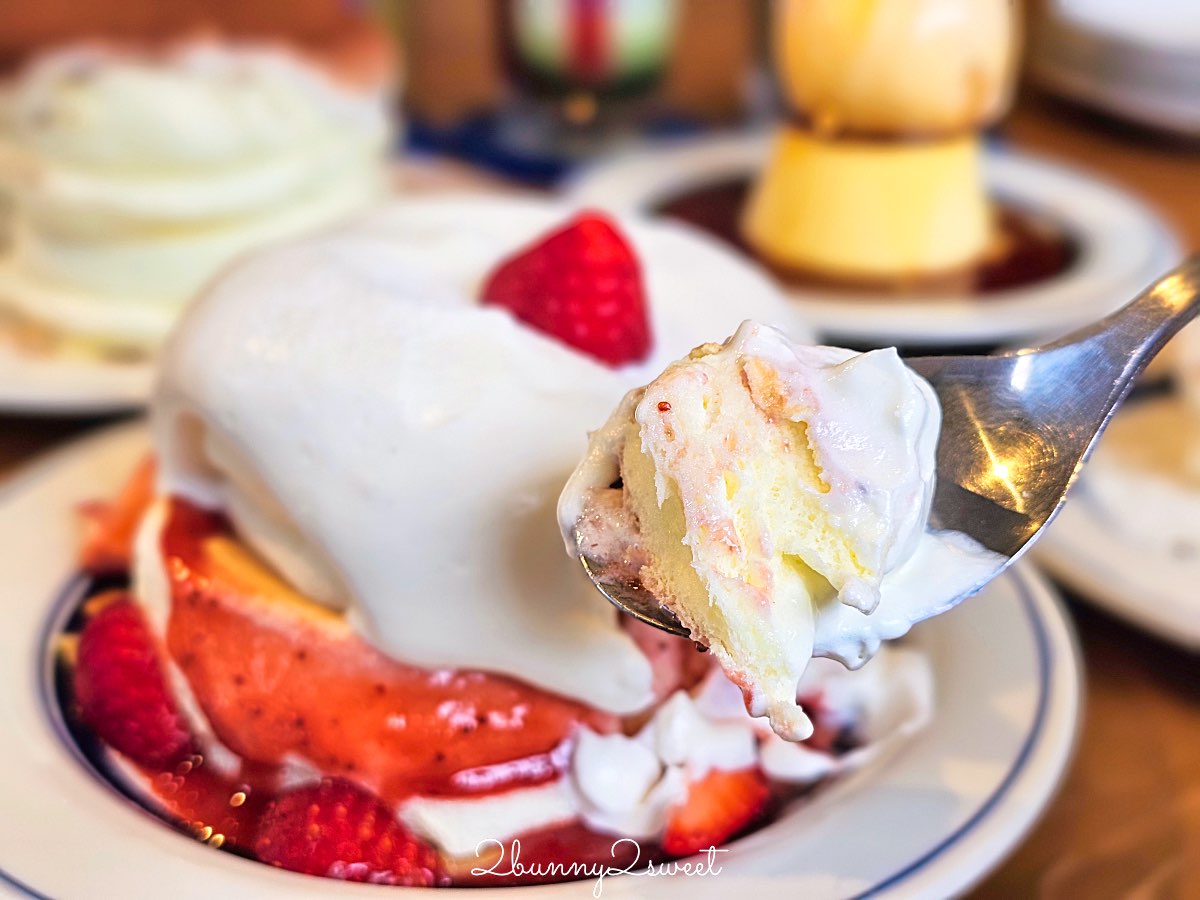 沖繩港川外人住宅 【Cocoroar Cafe】媲美幸福鬆餅的超人氣舒芙蕾名店，一定要預約 @兔兒毛毛姊妹花