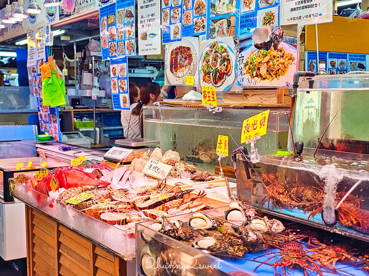 【沖繩那霸泊港漁市場攻略】鮪魚刺身、夜光貝、炭烤虎蝦一次吃!必吃中真水產完整分享 @兔兒毛毛姊妹花 【沖繩那霸泊港漁市場攻略】鮪魚刺身、夜光貝、炭烤虎蝦一次吃!必吃中真水產完整分享 @兔兒毛毛姊妹花