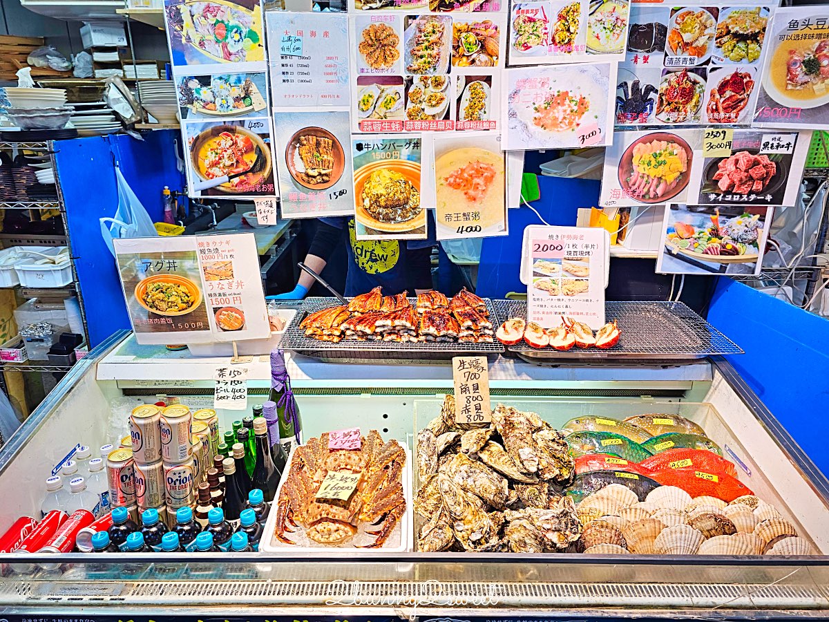 【沖繩那霸泊港漁市場攻略】鮪魚刺身、夜光貝、炭烤虎蝦一次吃！必吃中真水產完整分享 @兔兒毛毛姊妹花