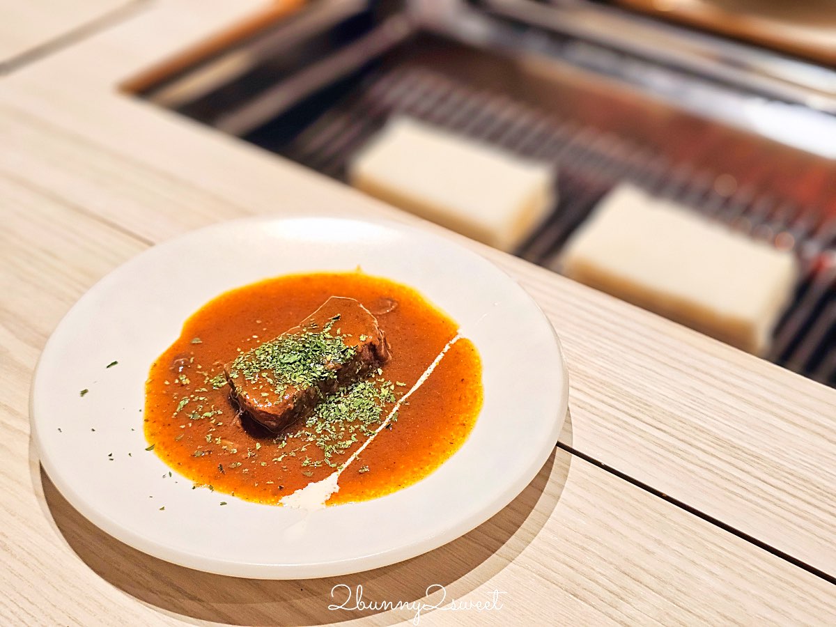 沖繩燒肉推薦【琉球の牛 那覇久茂地】國際通和牛燒肉訂位攻略＋菜單價格，必吃和牛名店 @兔兒毛毛姊妹花