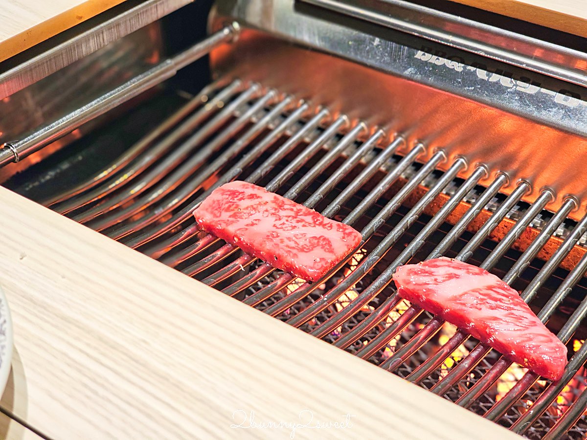 沖繩燒肉推薦【琉球の牛 那覇久茂地】國際通和牛燒肉訂位攻略＋菜單價格，必吃和牛名店 @兔兒毛毛姊妹花