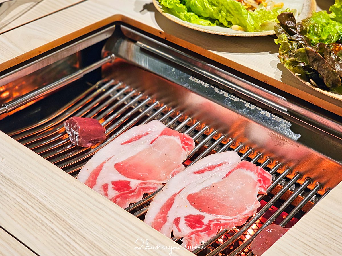 沖繩燒肉推薦【琉球の牛 那覇久茂地】國際通和牛燒肉訂位攻略＋菜單價格，必吃和牛名店 @兔兒毛毛姊妹花