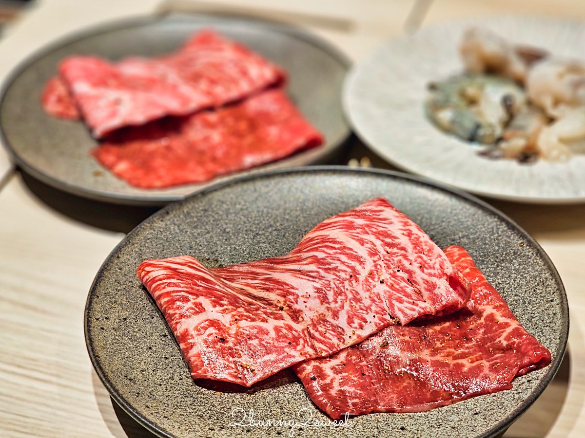 沖繩燒肉推薦【琉球の牛 那覇久茂地】國際通和牛燒肉訂位攻略＋菜單價格，必吃和牛名店 @兔兒毛毛姊妹花