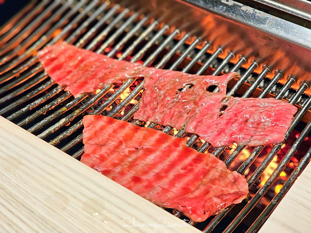 沖繩燒肉推薦【琉球の牛 那覇久茂地】國際通和牛燒肉訂位攻略＋菜單價格，必吃和牛名店 @兔兒毛毛姊妹花