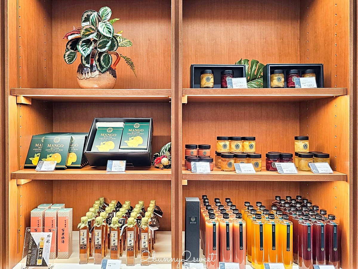 【琉貿果実苑】沖繩咖啡廳國際通必吃草莓聖代、水果三明治｜那霸下午茶推薦 @兔兒毛毛姊妹花