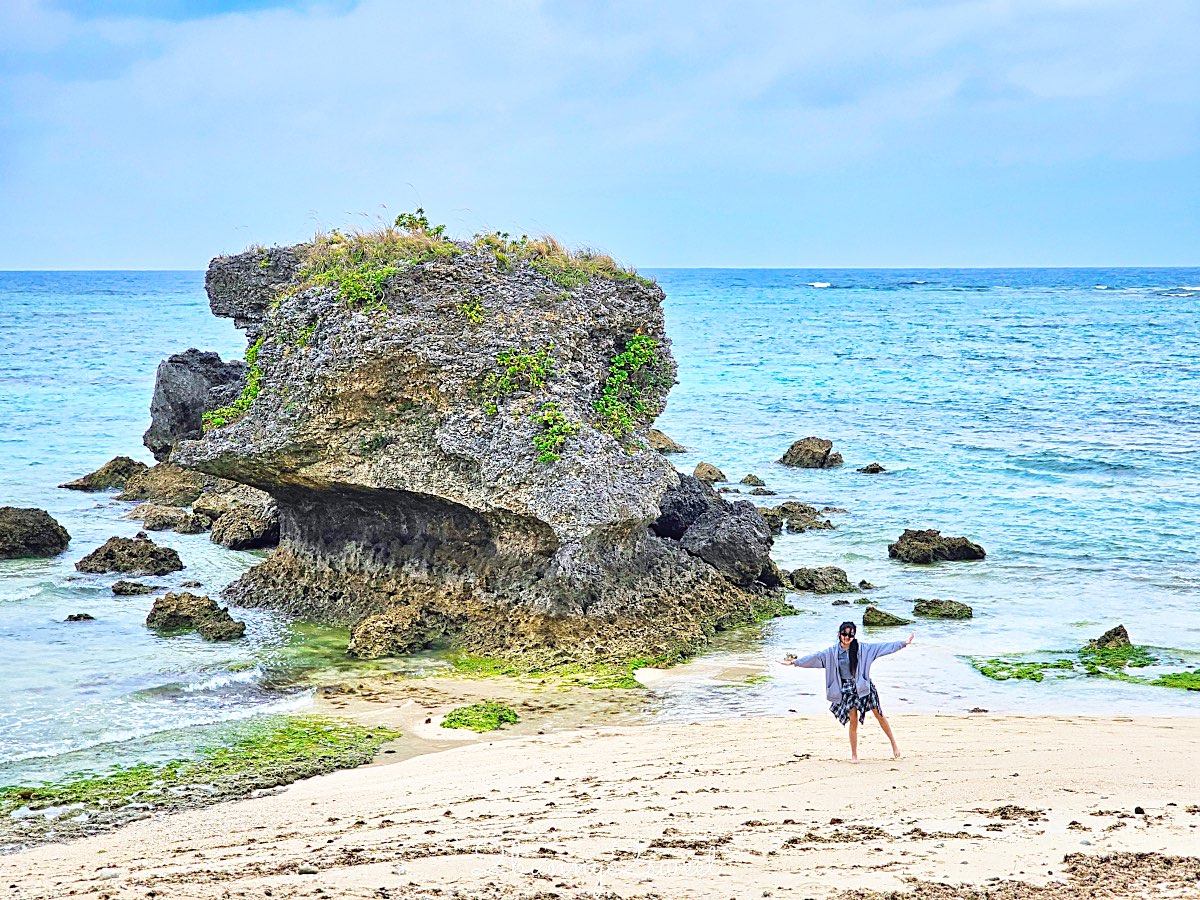 【BANTA CAFE by Hoshino Resorts】沖繩海景咖啡廳推薦｜星野集團岩壁秘境海景露台攻略 @兔兒毛毛姊妹花
