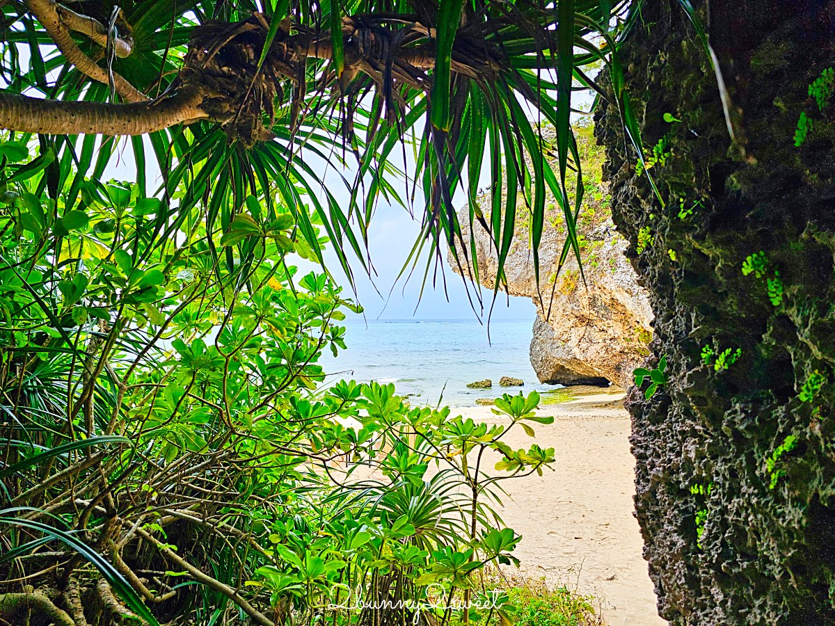 【BANTA CAFE by Hoshino Resorts】沖繩海景咖啡廳推薦｜星野集團岩壁秘境海景露台攻略 @兔兒毛毛姊妹花
