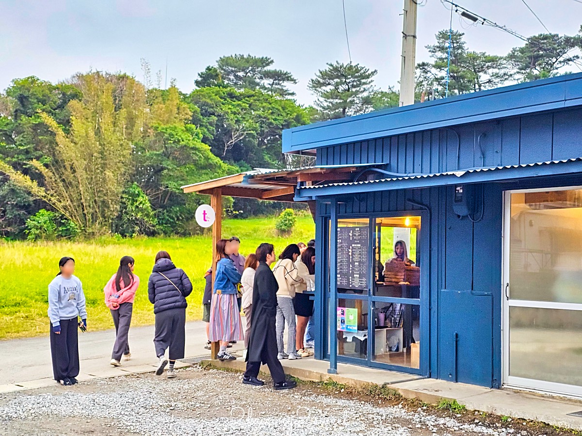 【Shinmei Coffee｜The Sinmay】沖繩北部必喝生黑糖拿鐵，現刨黑糖飲料開箱/菜單 @兔兒毛毛姊妹花