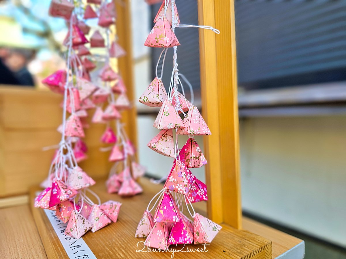 【櫻神宮】東京最夢幻櫻花神社！河津櫻、粉紅祈願緞帶、必收蕾絲御守的東京早櫻景點 @兔兒毛毛姊妹花