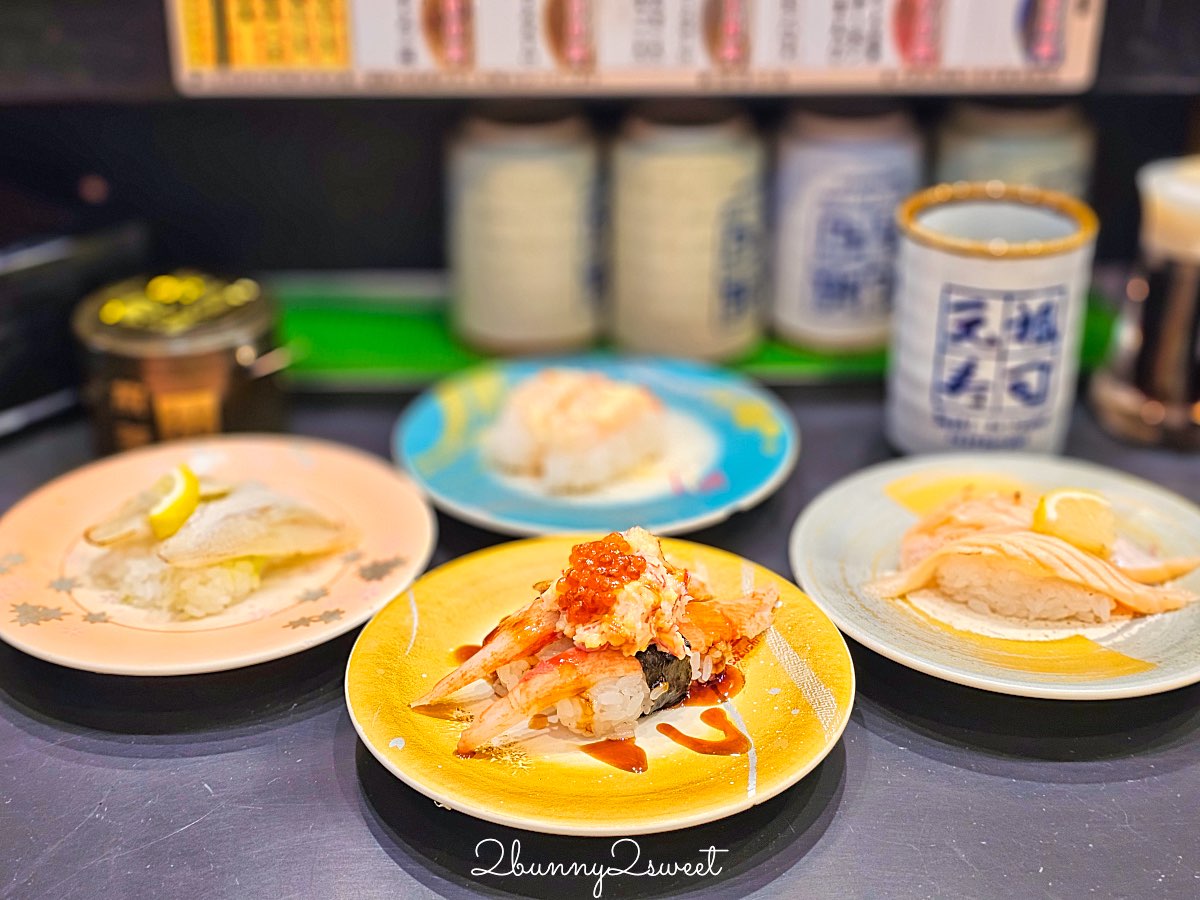 【元祖壽司】東京平價壽司推薦：東京人日常吃的迴轉壽司，一盤138円起 下班快速吃壽司的老字號名店 @兔兒毛毛姊妹花