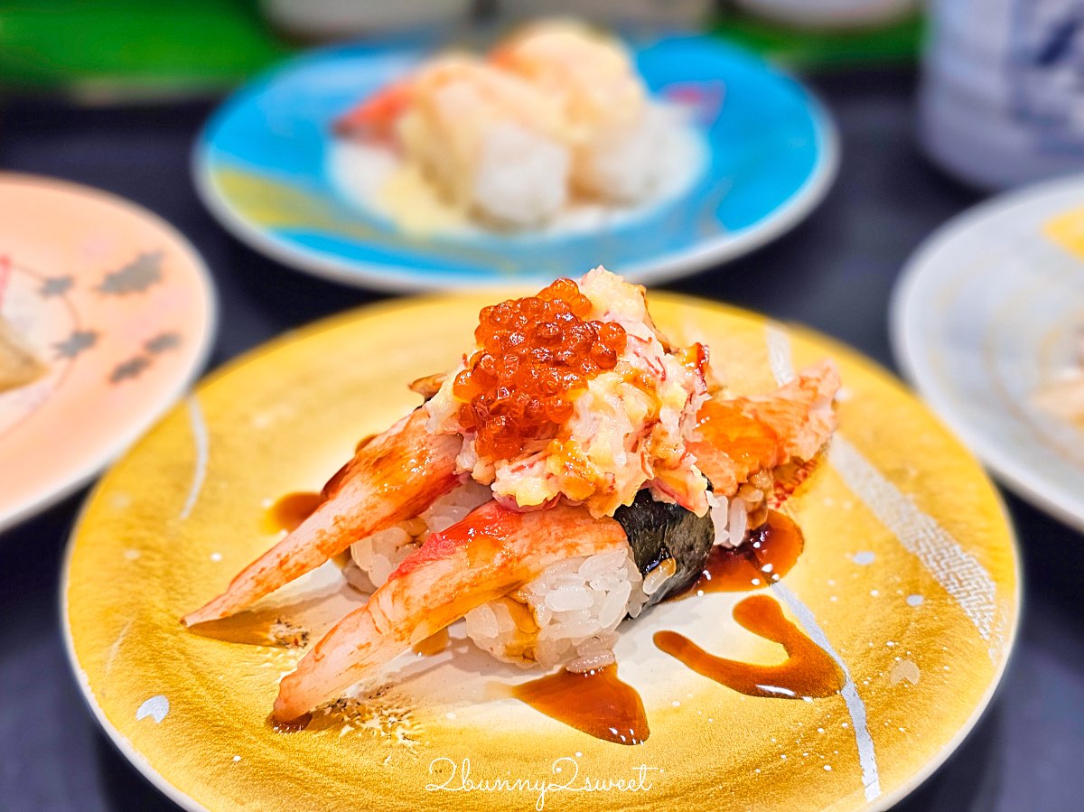 【元祖壽司】東京平價壽司推薦：東京人日常吃的迴轉壽司，一盤138円起 下班快速吃壽司的老字號名店 @兔兒毛毛姊妹花