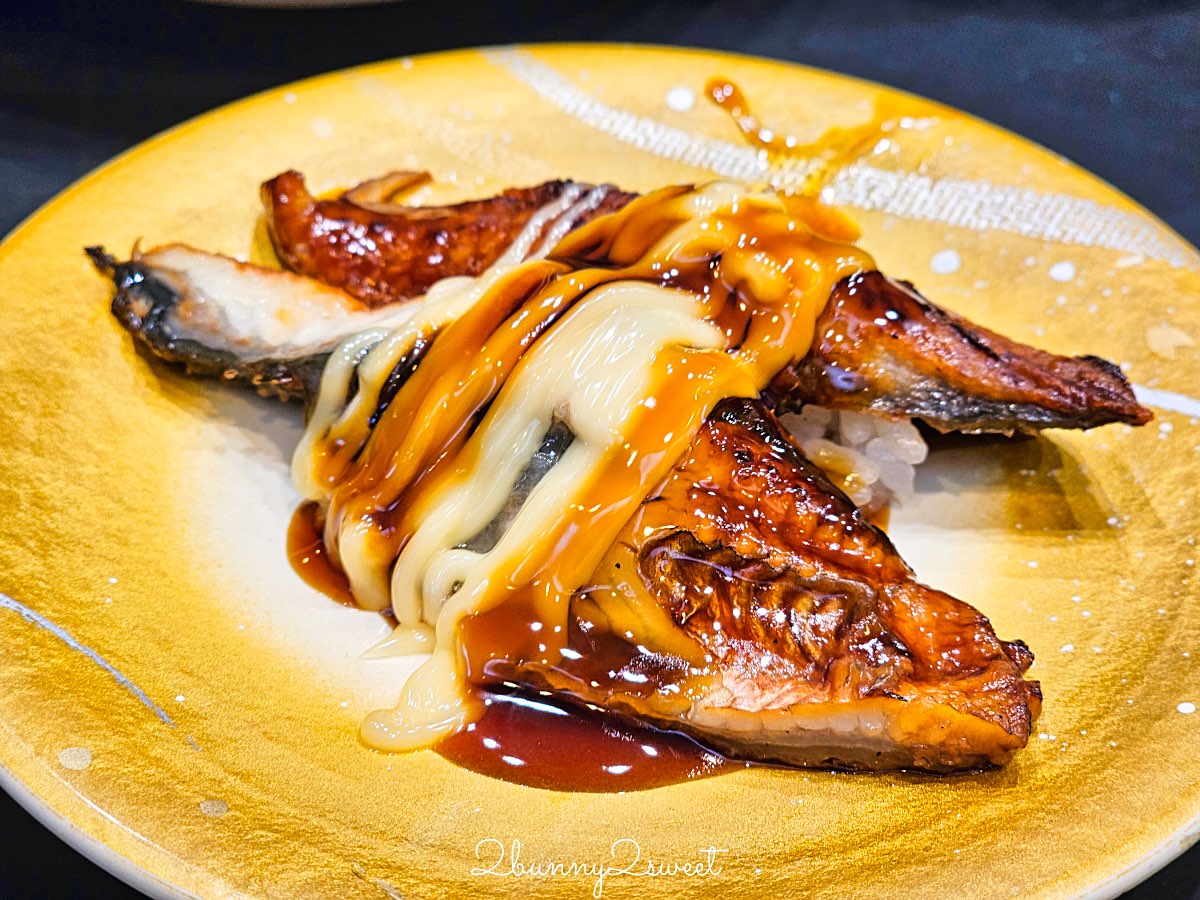 【元祖壽司】東京平價壽司推薦：東京人日常吃的迴轉壽司，一盤138円起 下班快速吃壽司的老字號名店 @兔兒毛毛姊妹花