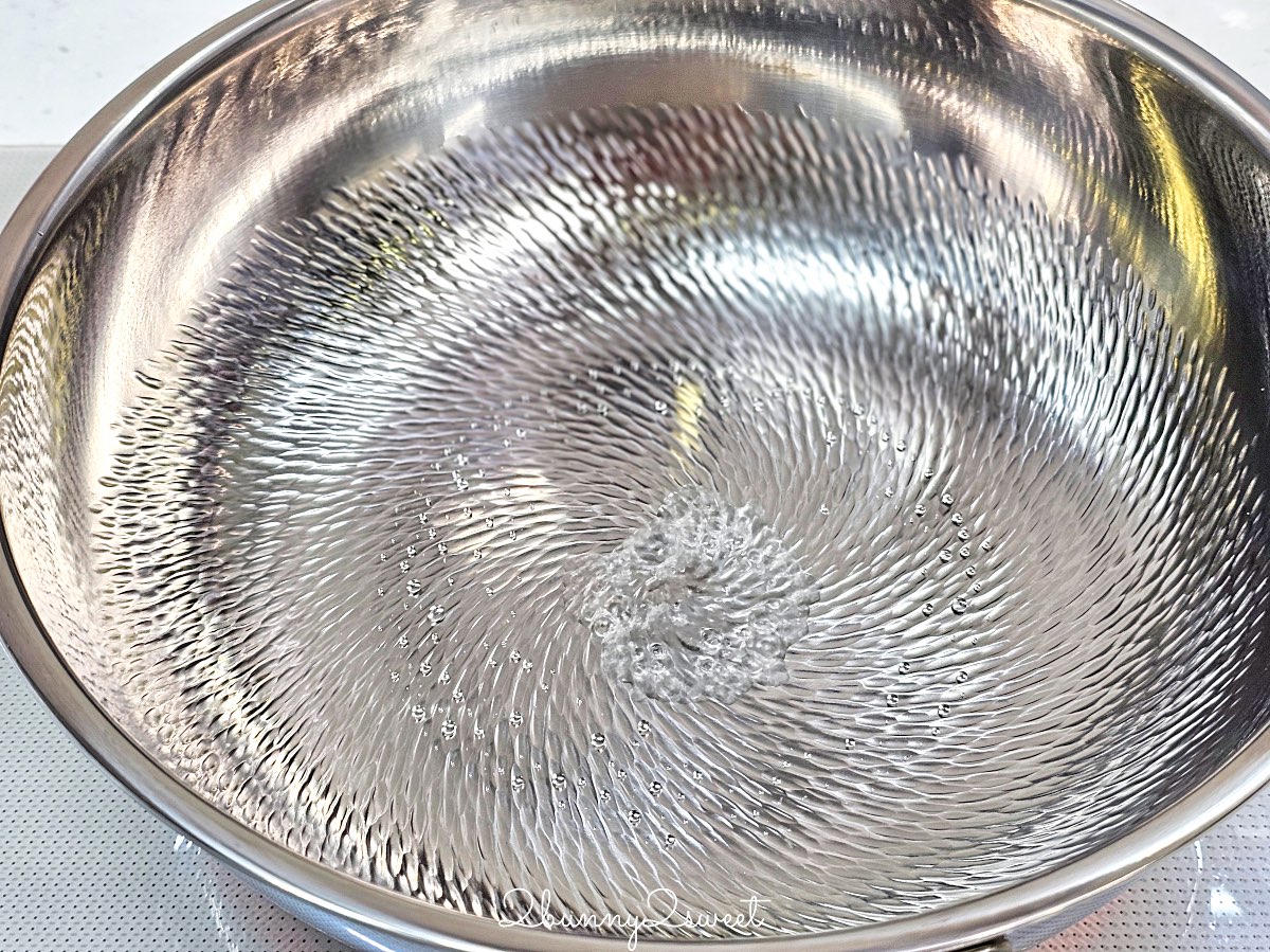 【TiCOOK 鈦鈦鍋】鈦工坊純鈦炒鍋開箱實測：羽翼錘紋物理不沾、IH爐可用、洗碗機清潔～告別塗層耗損的健康鍋具選擇 @兔兒毛毛姊妹花