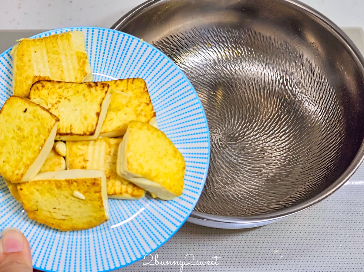 【TiCOOK 鈦鈦鍋】鈦工坊純鈦炒鍋開箱實測：羽翼錘紋物理不沾、IH爐可用、洗碗機清潔～告別塗層耗損的健康鍋具選擇 @兔兒毛毛姊妹花