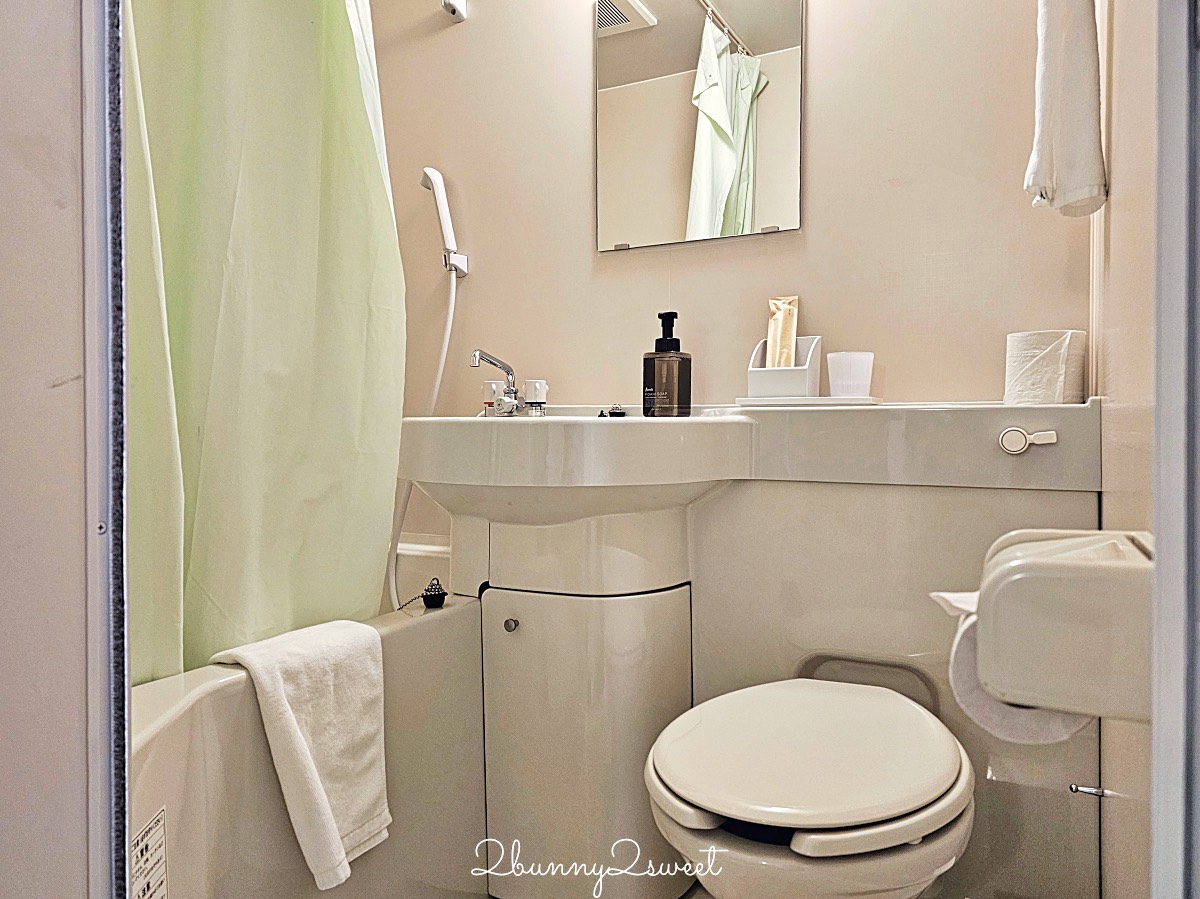 【WAYFARER Shinsaibashi】大阪心齋橋平價飯店推薦：單人到家庭單室套房都有，走路到道頓堀超方便 @兔兒毛毛姊妹花