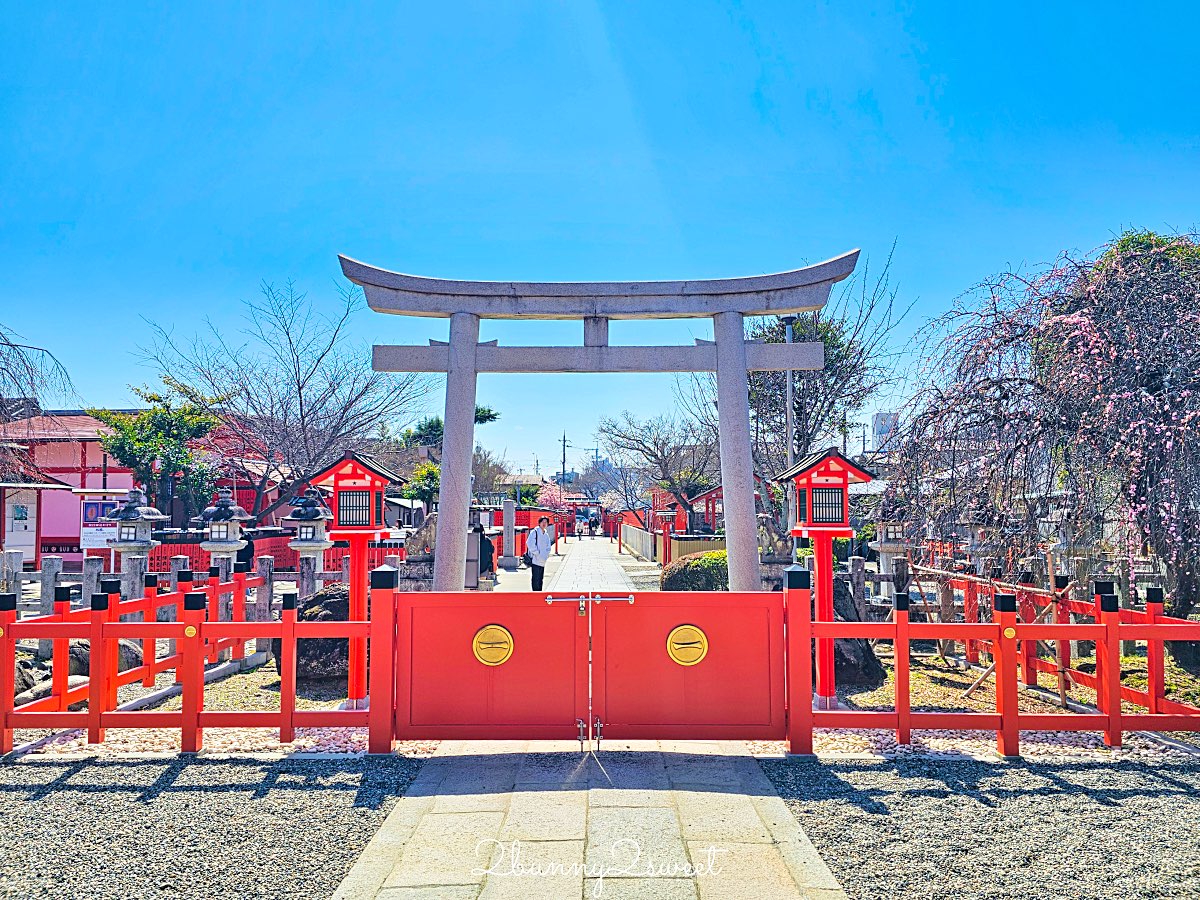 【京都車折神社】藝能神社+早櫻秘境!從二月底一路賞櫻到四月,嵐山旁必訪神社 @兔兒毛毛姊妹花 【京都車折神社】藝能神社+早櫻秘境!從二月底一路賞櫻到四月,嵐山旁必訪神社 @兔兒毛毛姊妹花