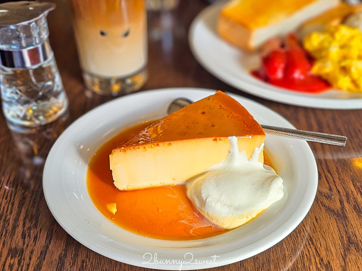 【高木咖啡 高辻本店】京都美食：四條烏丸昭和喫茶店推薦，厚片吐司早餐＋古早味布丁 @兔兒毛毛姊妹花