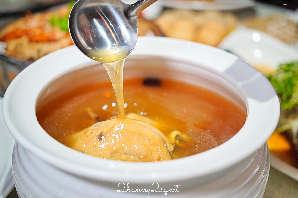 【宸軒園粵菜海鮮(中興店)】新店桌菜餐廳，香港老師傅坐鎮的家庭聚餐首選港式餐廳 @兔兒毛毛姊妹花