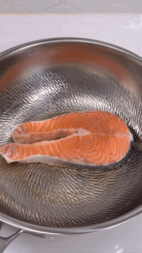 【TiCOOK 鈦鈦鍋】鈦工坊純鈦炒鍋開箱實測：羽翼錘紋物理不沾、IH爐可用、洗碗機清潔～告別塗層耗損的健康鍋具選擇 @兔兒毛毛姊妹花