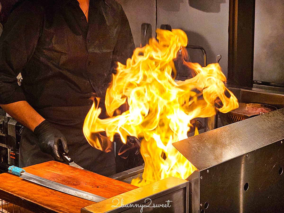 【京都和麵諭吉本舖】河原町美食推薦:¥3,500吃A5和牛松露拉麵,現場鐵板火焰秀太狂 @兔兒毛毛姊妹花 【京都和麵諭吉本舖】河原町美食推薦:¥3,500吃A5和牛松露拉麵,現場鐵板火焰秀太狂 @兔兒毛毛姊妹花