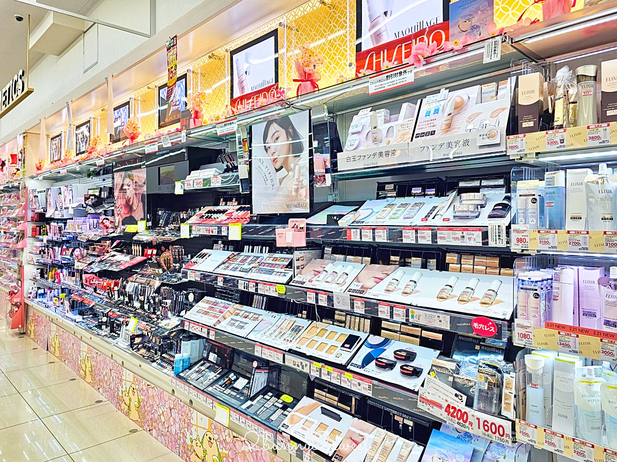 日本藥妝推薦｜SUGI藥局(スギ薬局)必逛攻略！免稅＋折價券最高18%OFF，藥妝零食早餐一次買齊 @兔兒毛毛姊妹花