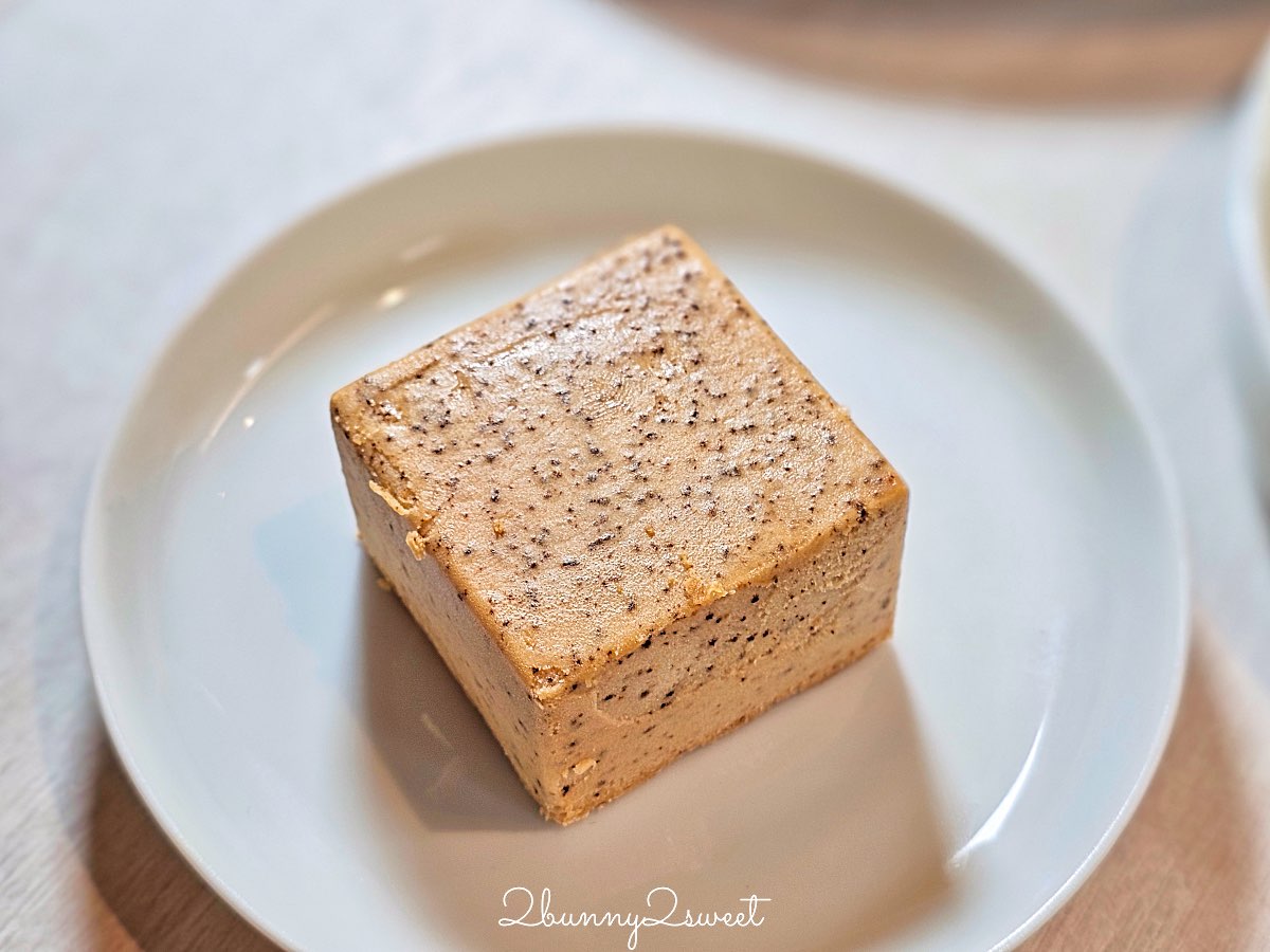 【8%ICE & Cheesecake】永康街咖啡廳:義式冰淇淋+熟成起司蛋糕,東門站靜謐系甜點店推薦 @兔兒毛毛姊妹花 【8%ICE & Cheesecake】永康街咖啡廳:義式冰淇淋+熟成起司蛋糕,東門站靜謐系甜點店推薦 @兔兒毛毛姊妹花