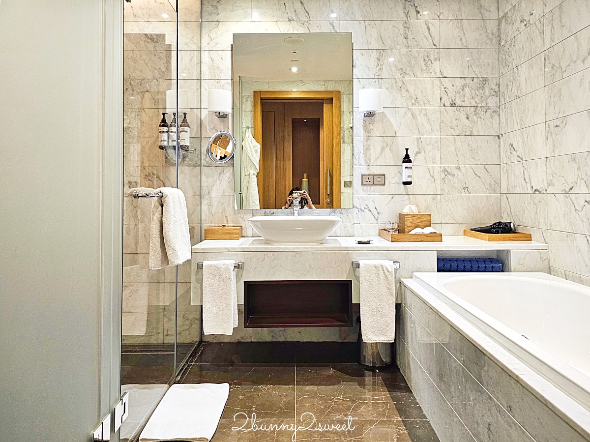 【Hyatt Regency Tashkent 塔什干凱悅酒店】塔什干市中心五星飯店推薦：泳池Spa＋完整設施住宿開箱 @兔兒毛毛姊妹花